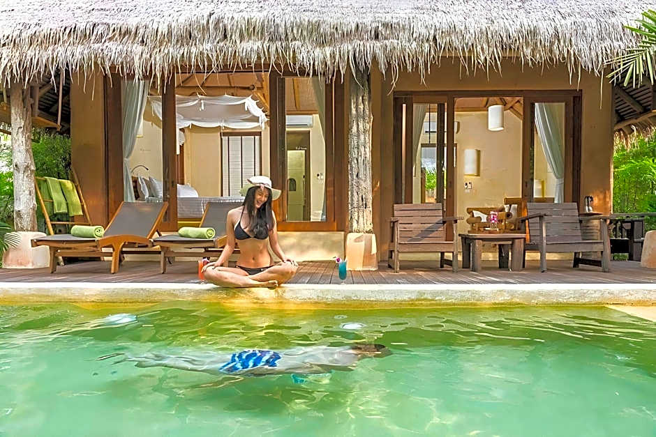 High Season Pool Villa & Spa