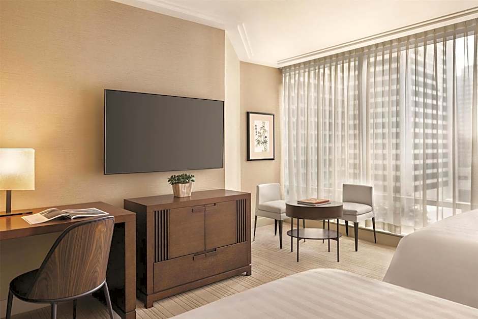 Hyatt Vancouver Downtown Alberni