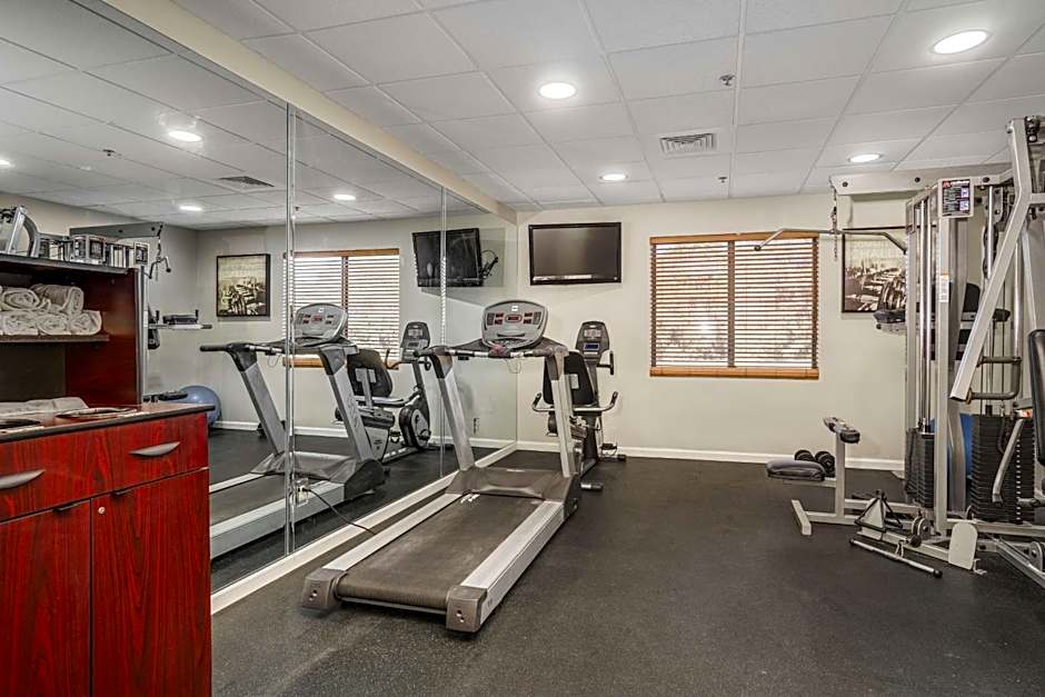 Best Western Plus Swansboro Emerald Isle – Swansboro, NC