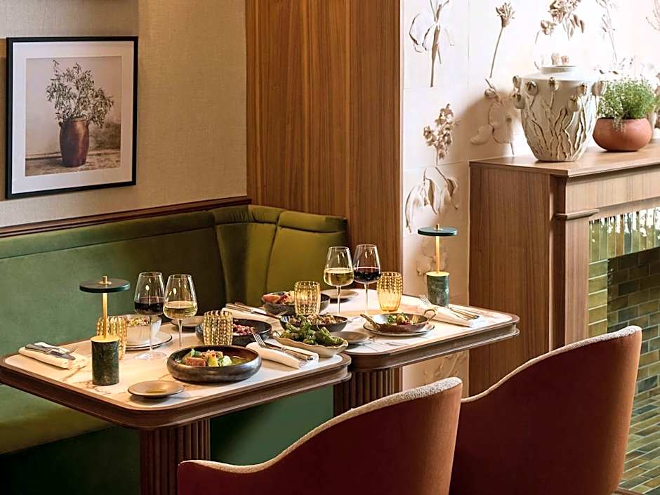 Grand Hotel Roi Rene Aix - MGallery Collection