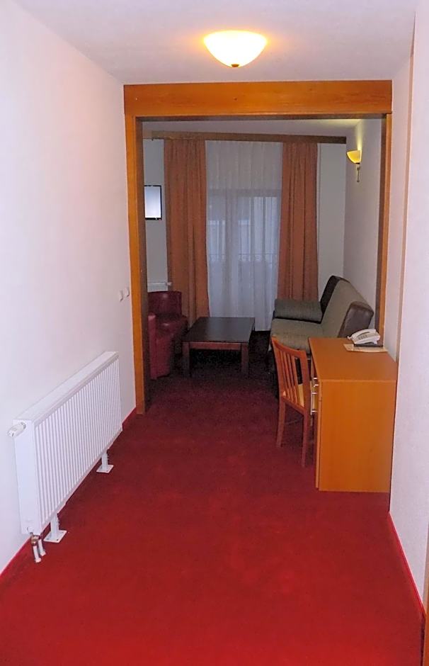 Hotel Knez