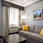 Days Inn & Suites by Wyndham Houston Hobby Airport
