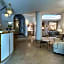 Hotel Camille Paris, Tapestry Collection by Hilton