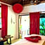 Alcove Bungalow