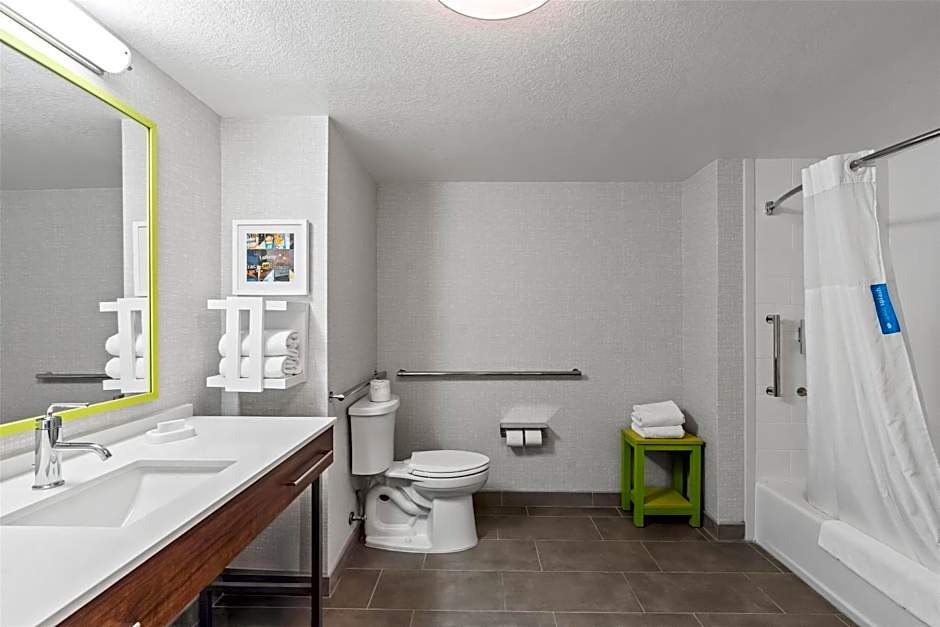 Hampton Inn By Hilton & Suites Lathrop, Ca