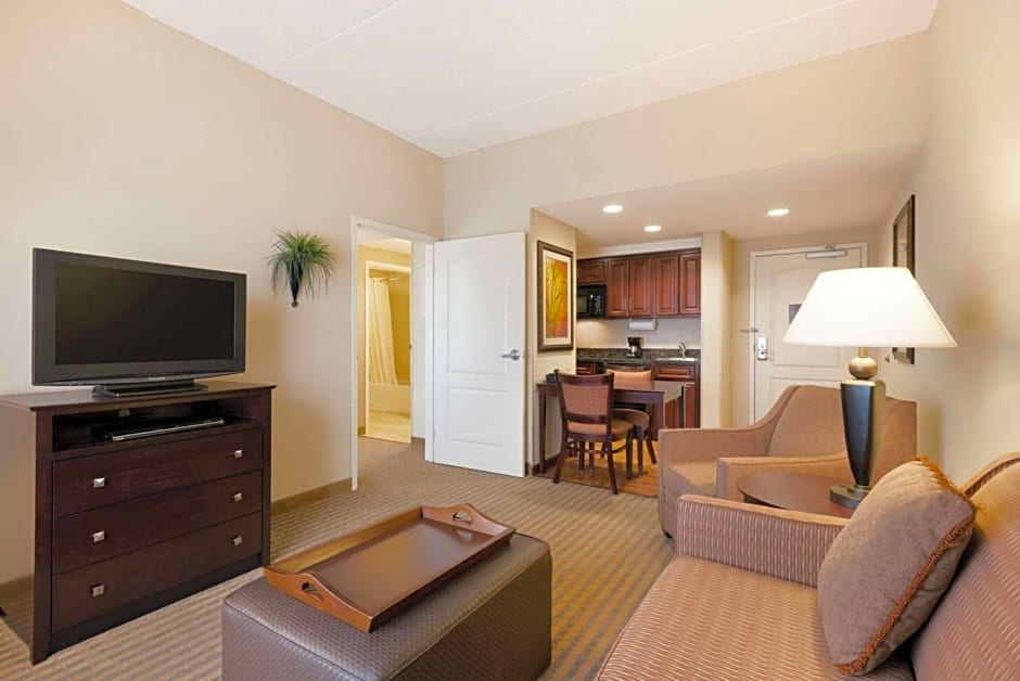 Homewood Suites by Hilton Minneapolis/St Paul New Brighton