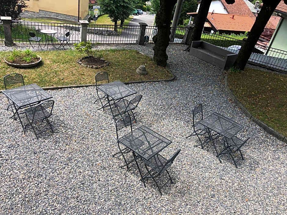 Villa il Maiale Bianco Bed & Breakfast