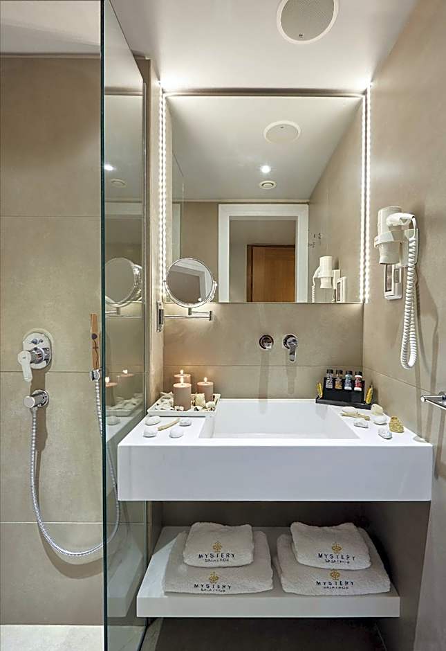 Mystery Skiathos Luxury Residence