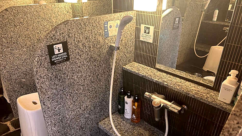 Apa Villa Hotel Sendaieki-Itsutsubashi