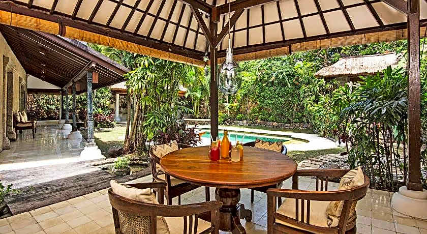 Villa Kubu Seminyak