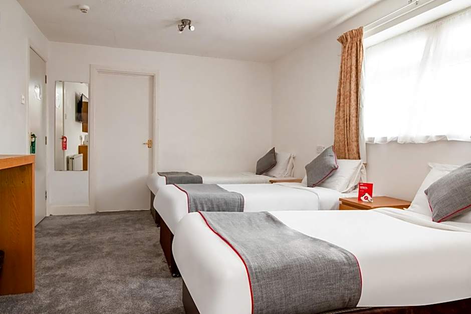 Cardiff Riverside Hotel by Belvilla