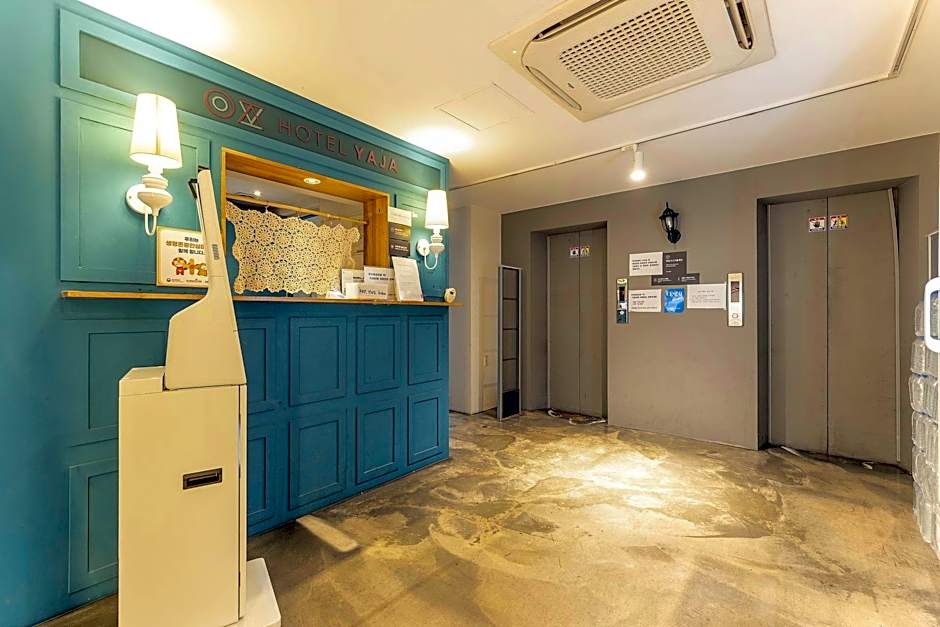Hotel Yaja Hwajeong Station