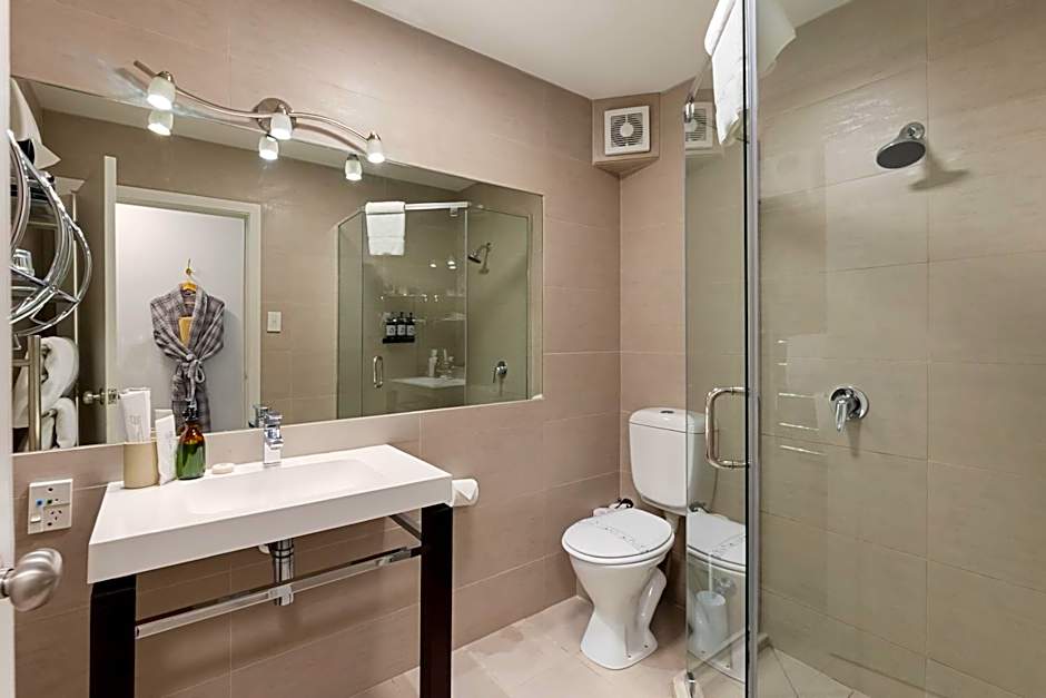 Queenstown House Bed & Breakfast and Apartments