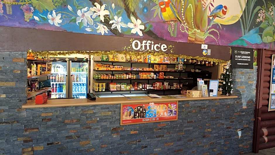 Ahipara TOP 10 Holiday Park