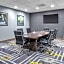 Hampton Inn By Hilton & Suites Los Angeles/Hollywood, CA