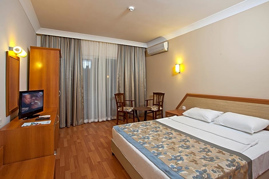 Hotel Titan Garden Ultra All Inclusive