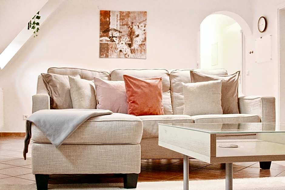 American Ease Apartments - Hahnbach, Vilseck, Weiden