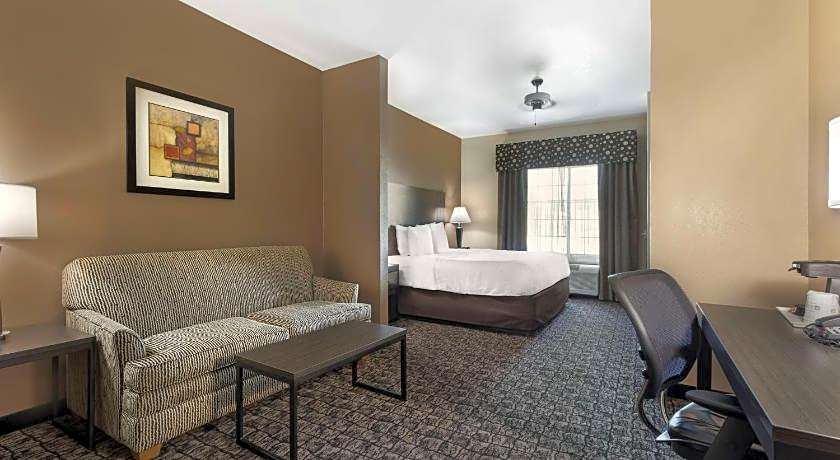 Best Western Carthage Inn & Suites