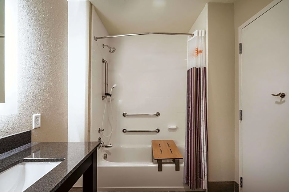 La Quinta by Wyndham Memphis Downtown