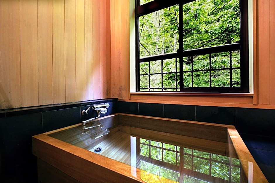 Matsunoyama Onsen Hinanoyado Chitose
