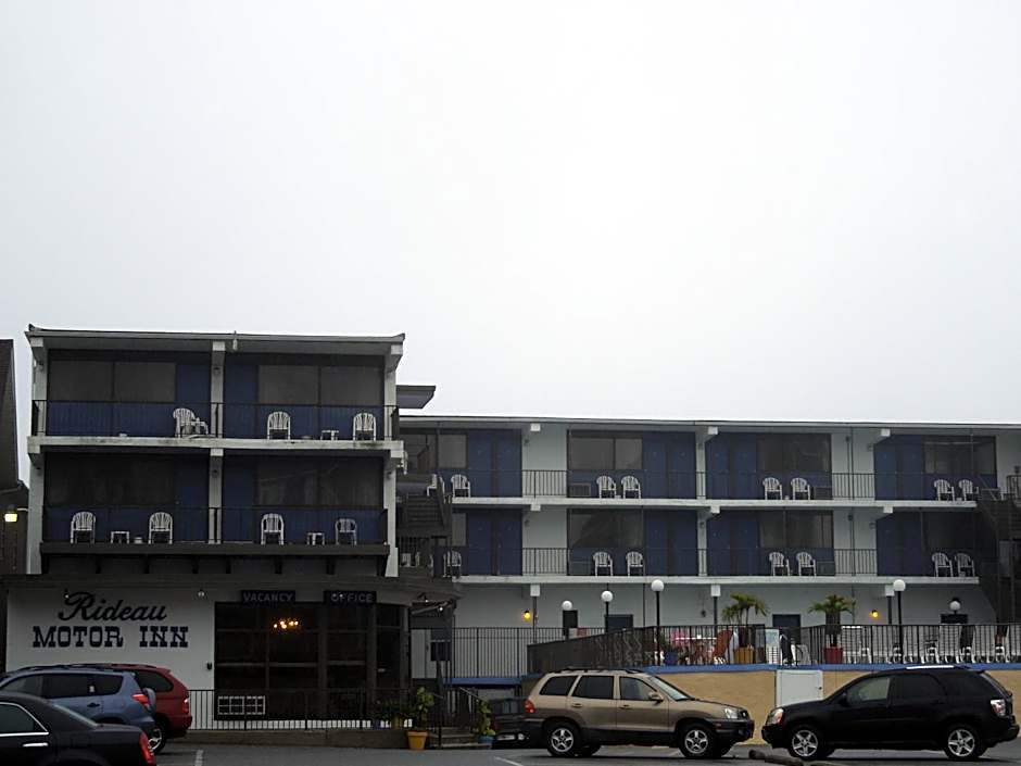 Rideau Oceanfront Motel