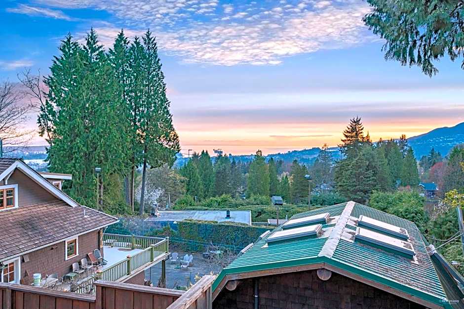 Seymour Private Bedroom, Ensuite Bathroom with Shared Pool, Hot Tub with Views