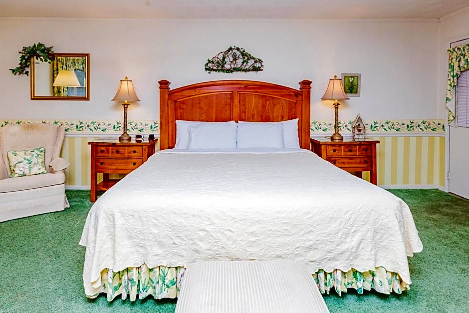 Azalea Garden Inn