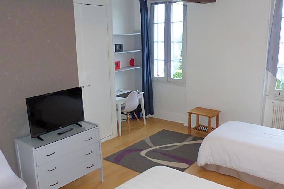 Logis Hotels - Au Colombier du Touron