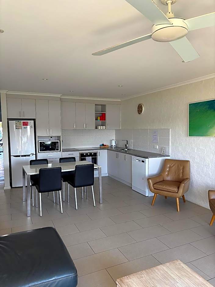 Merimbula Lake Apartments