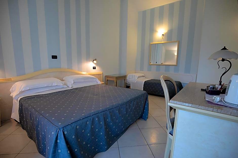 Hotel London