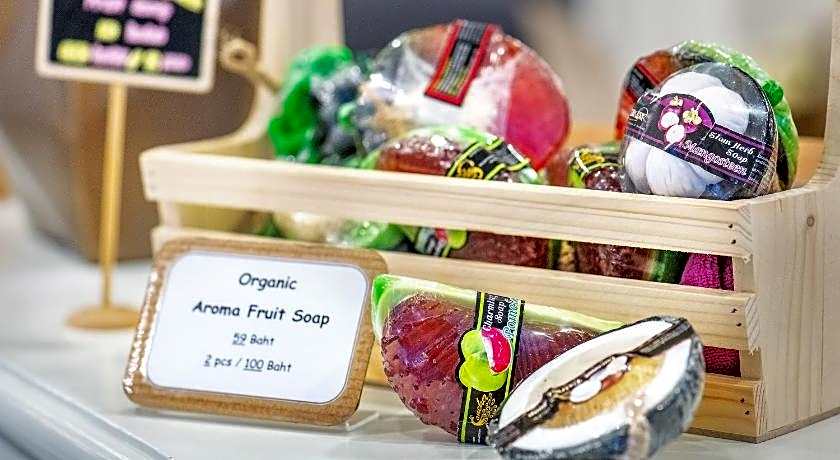 De Lavender Bangkok Hotel