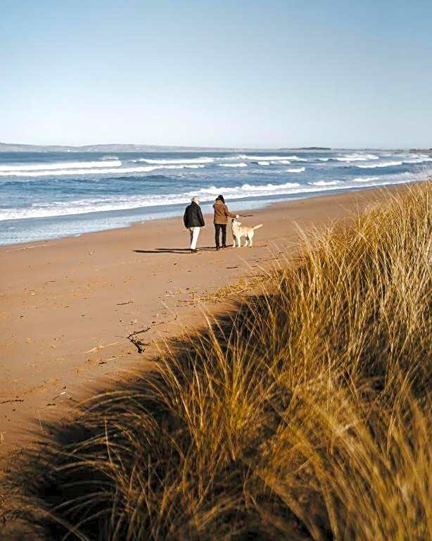 Another Place, The Machrie