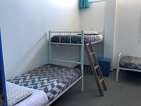 Bed in 4-Bed Mixed Dormitory Room