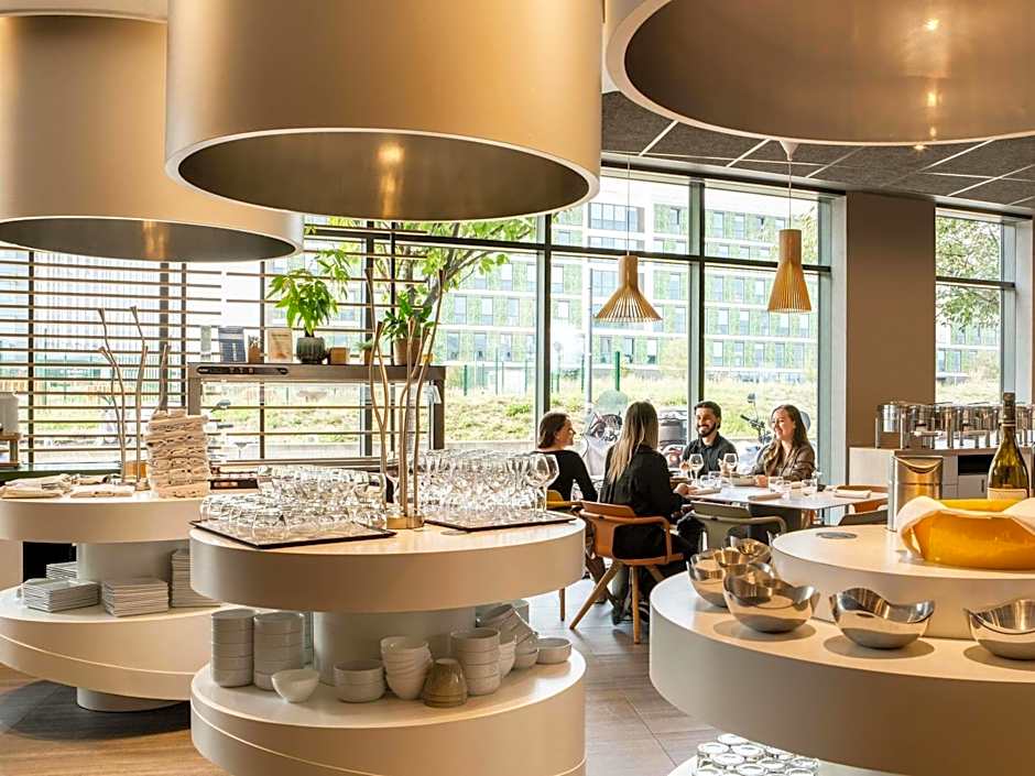 Novotel Paris Coeur d'Orly Airport