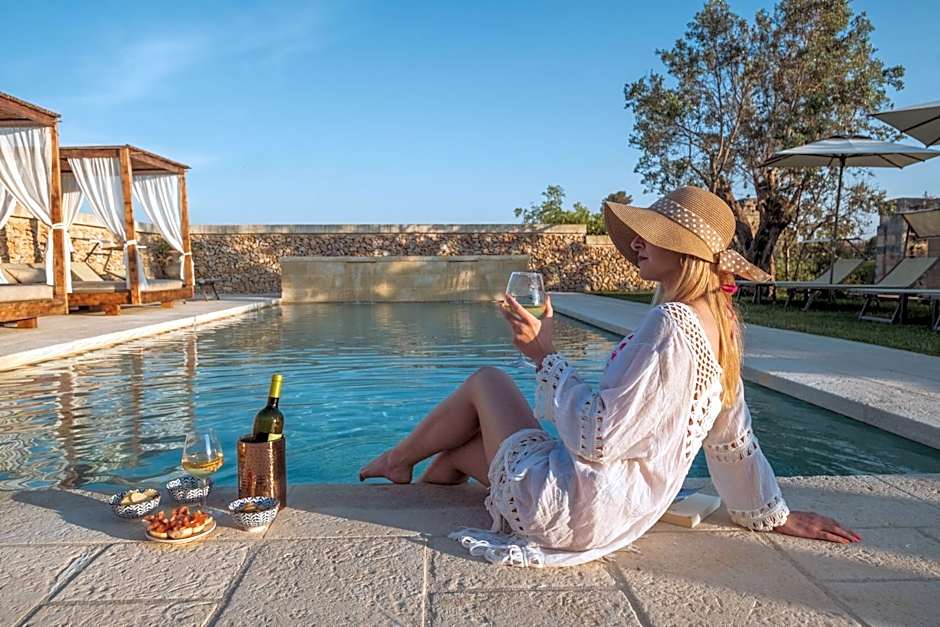 Agriturismo Alonì Costarella Masseria