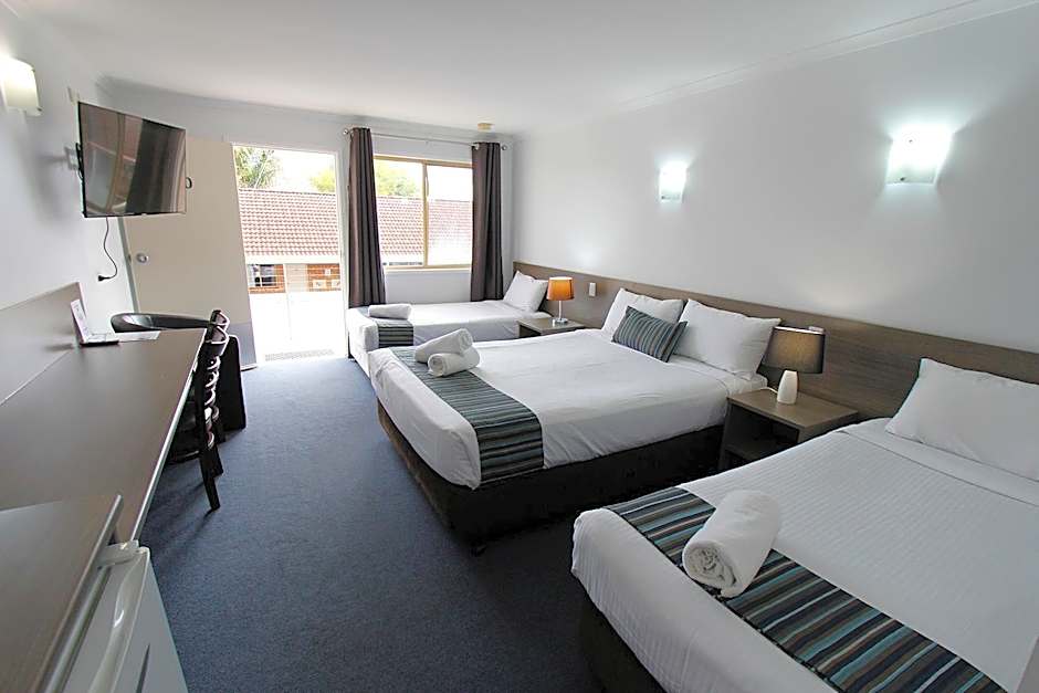 Sugar Country Motor Inn