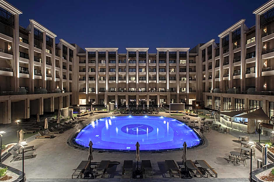 Triumph Luxury Hotel