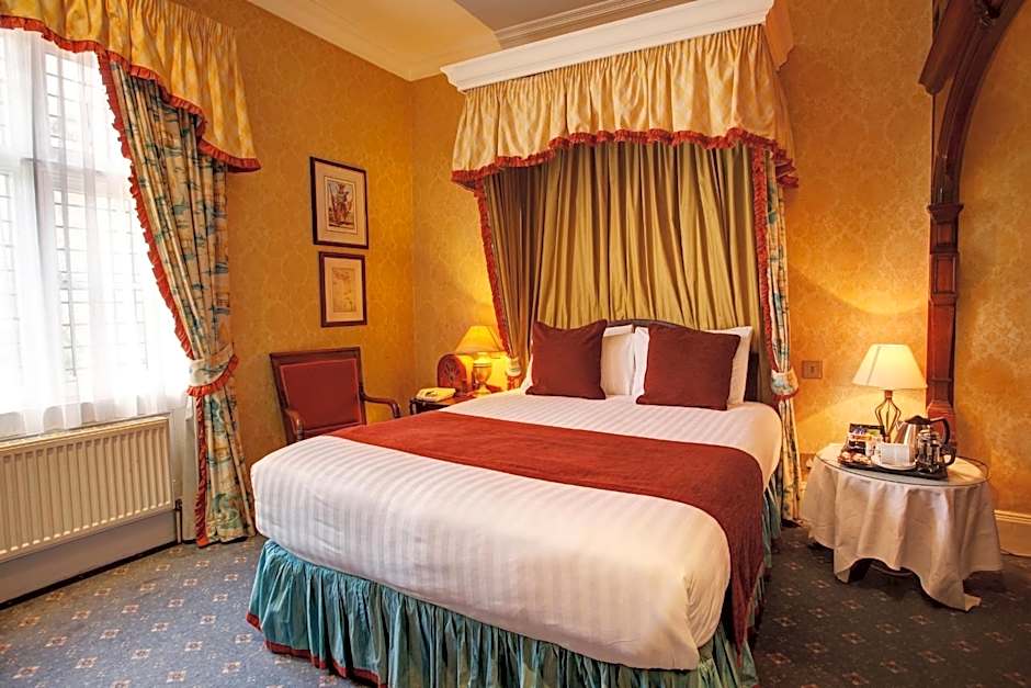 Best Western Plus Grim'S Dyke Hotel