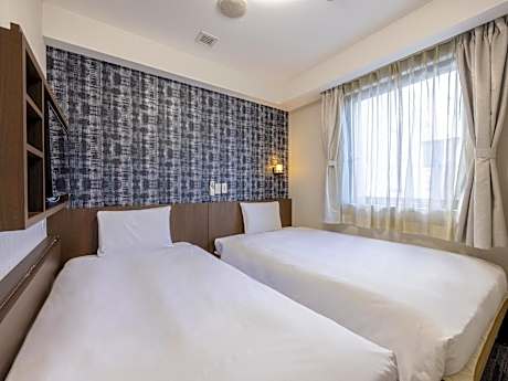 StudioTwin Room
