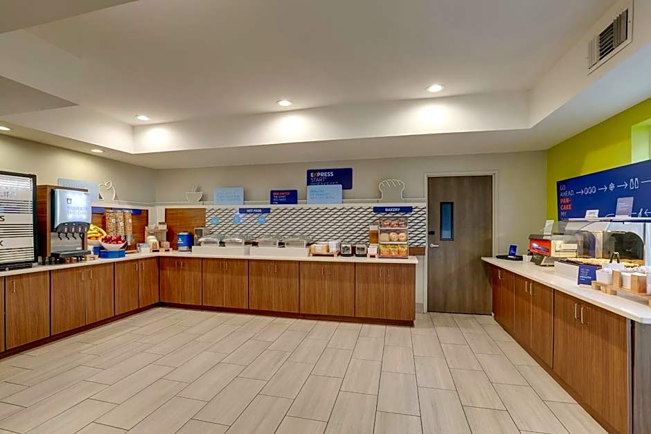 Holiday Inn Express Hotel & Suites Orangeburg By IHG