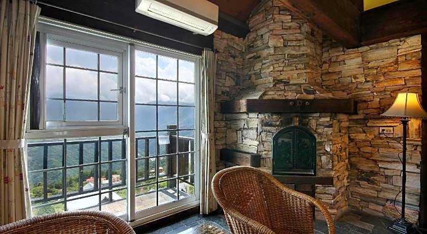 Provence Rose Lodge in Ching Jing B&B