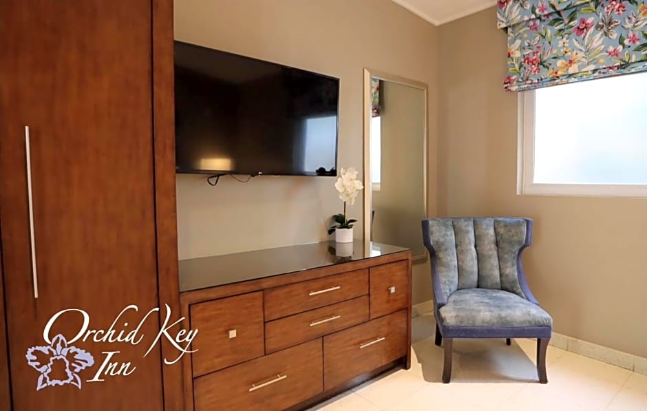Orchid Key Inn-Adult Only
