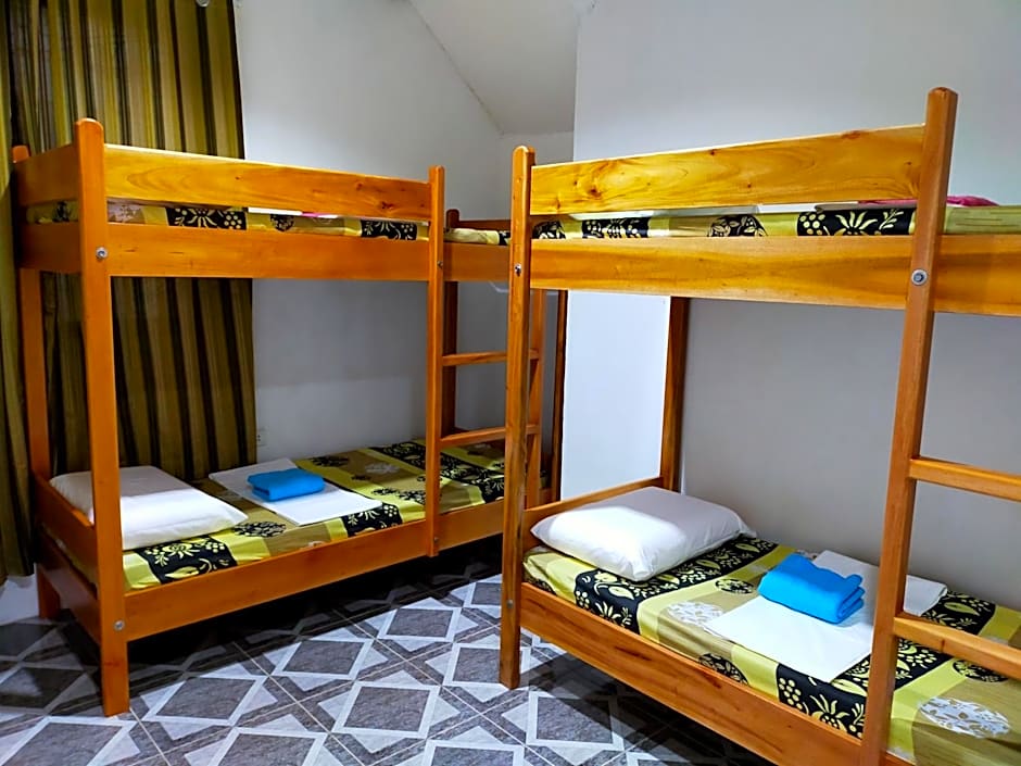 Pacifico Seaside Lodge