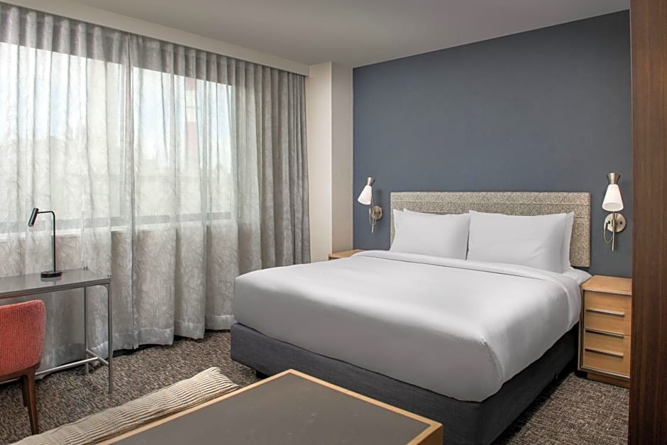 Residence Inn by Marriott New York Queens