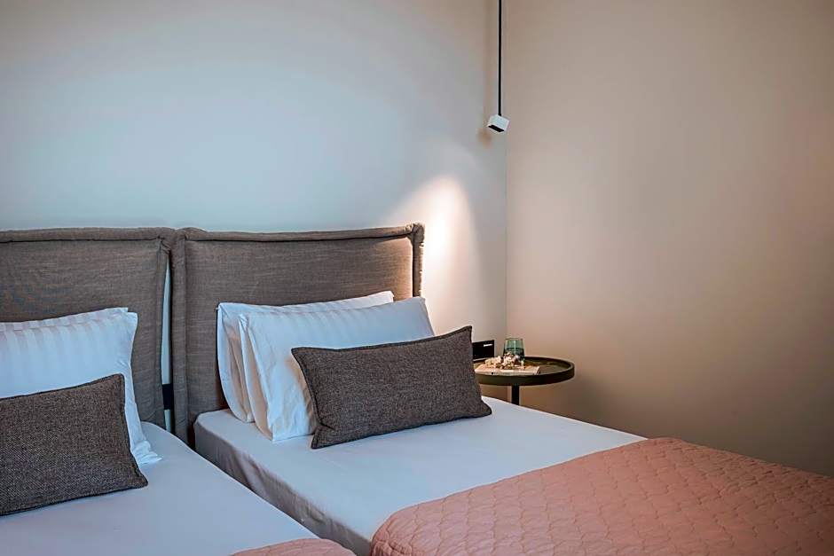 SEA ZANTE Luxury Beachfront Retreat