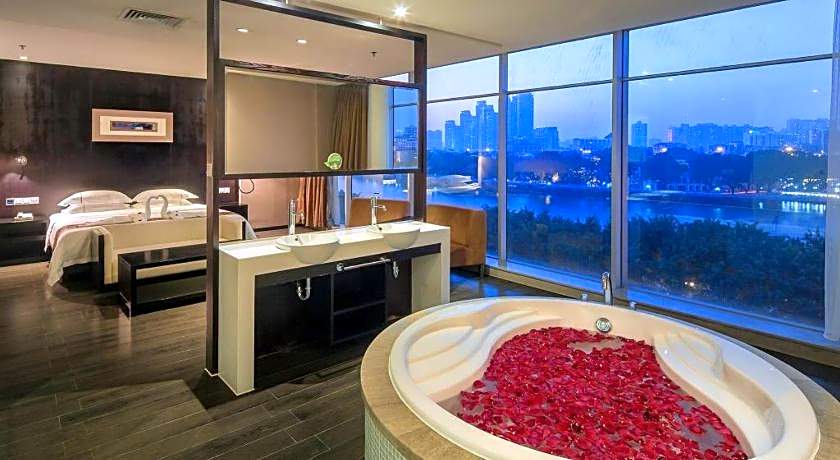 Guangdong Nanmei Osotto Hotel
