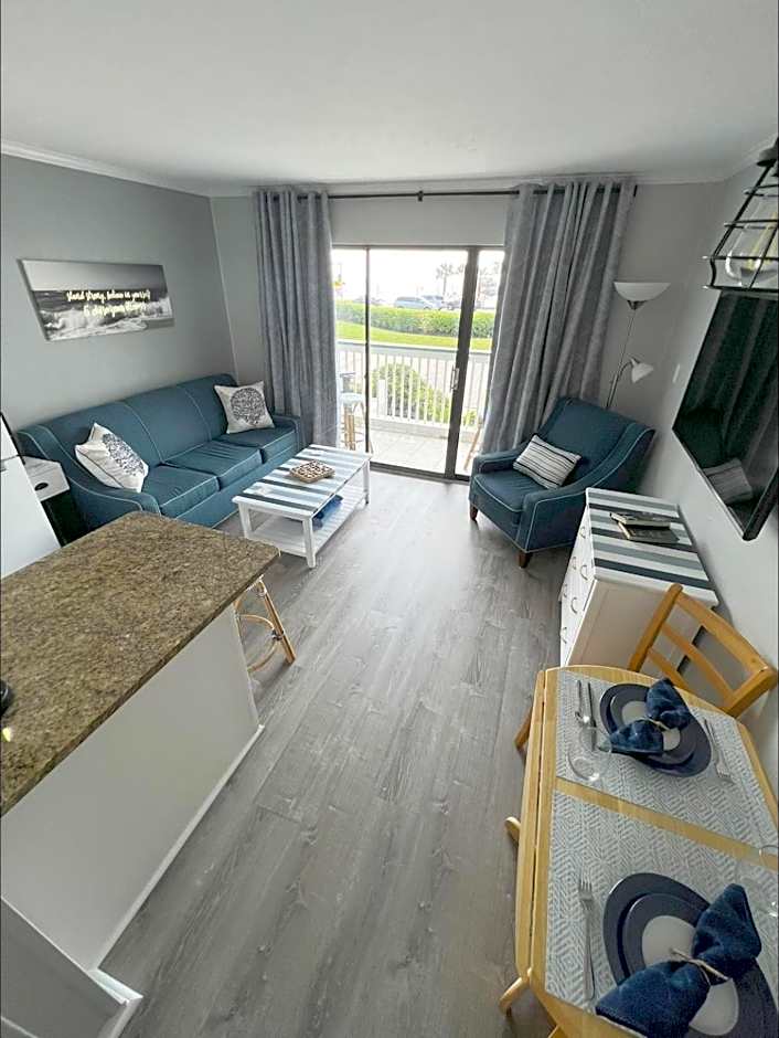 Sea Chase with an ocean view at Casa Del Mar