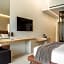 Canale Hotel & Suites