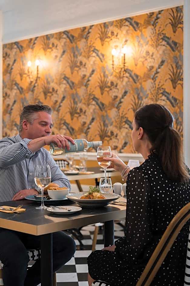 Summerhill House Hotel