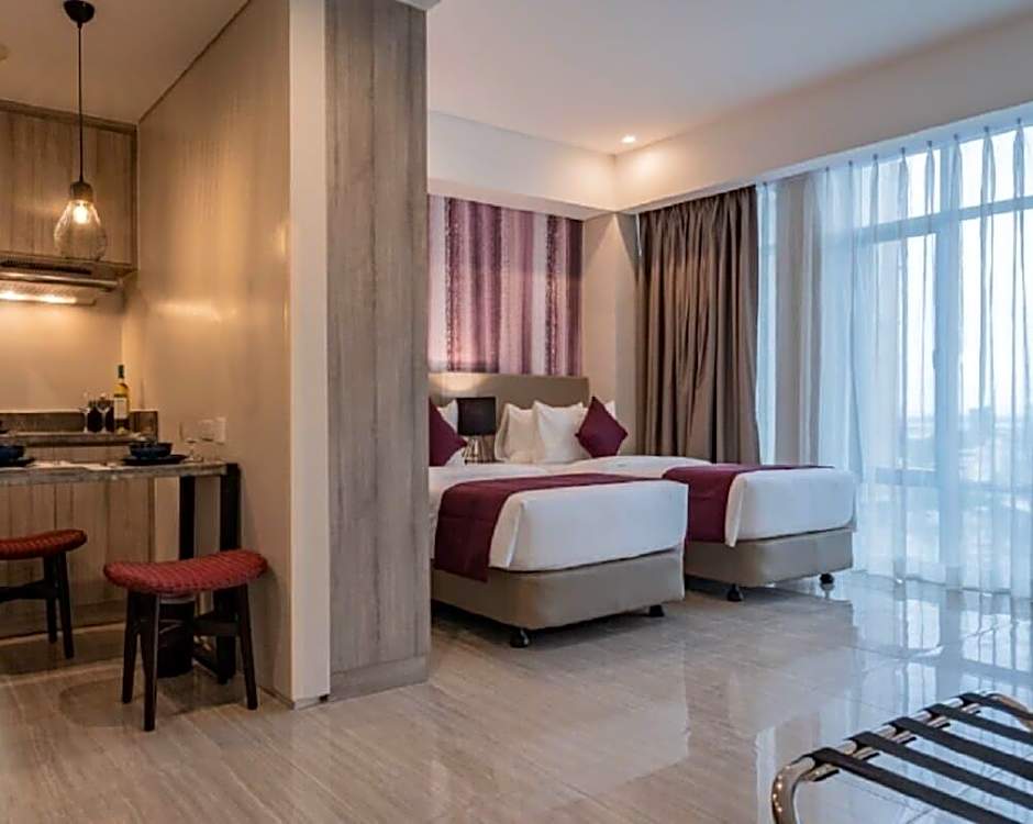 Bayfront Hotel Cebu Capitol Site